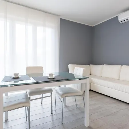 Minisuite Zefiro-intero Ad Uso Esclusivo By Petrucci